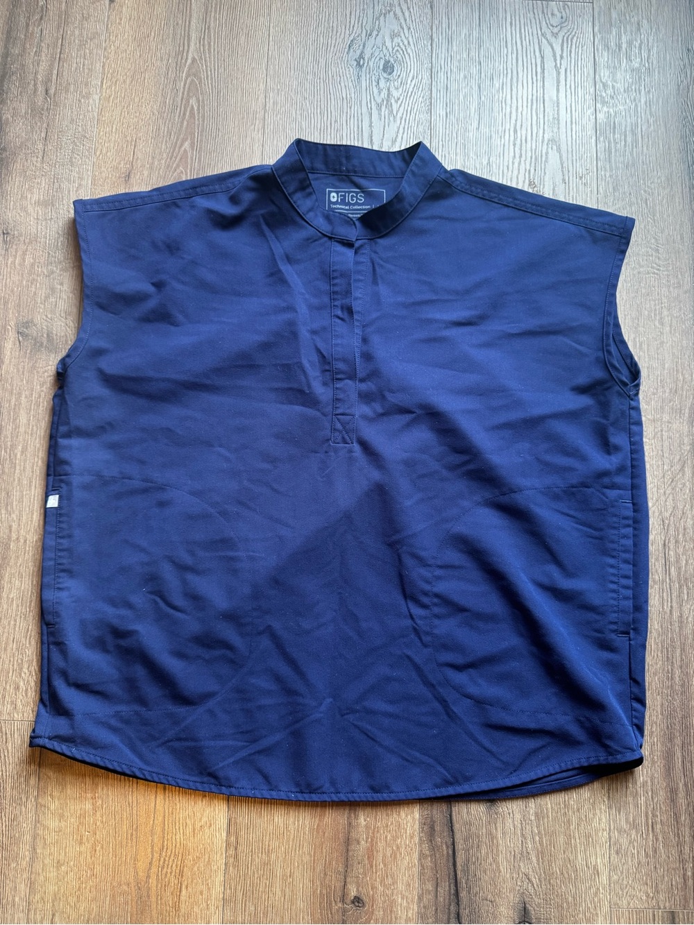 FIGS Rafaela Oversized Scrub Top Mandarin Collar